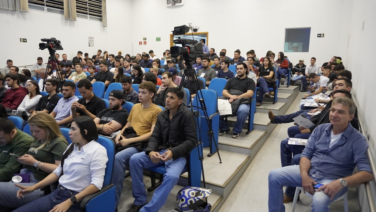 2ª Semana AREA de Inovação Tecnológica tem início com grande público e programação inspiradora